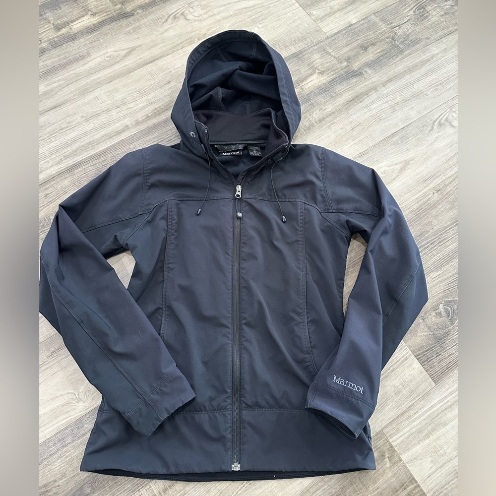 Marmot Black Softshell Rain-Resistant Hooded Jacket Women’s Medium